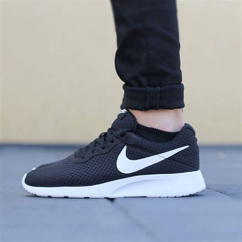 nike tanjun damen herren unterschied|are nike tanjuns durable.